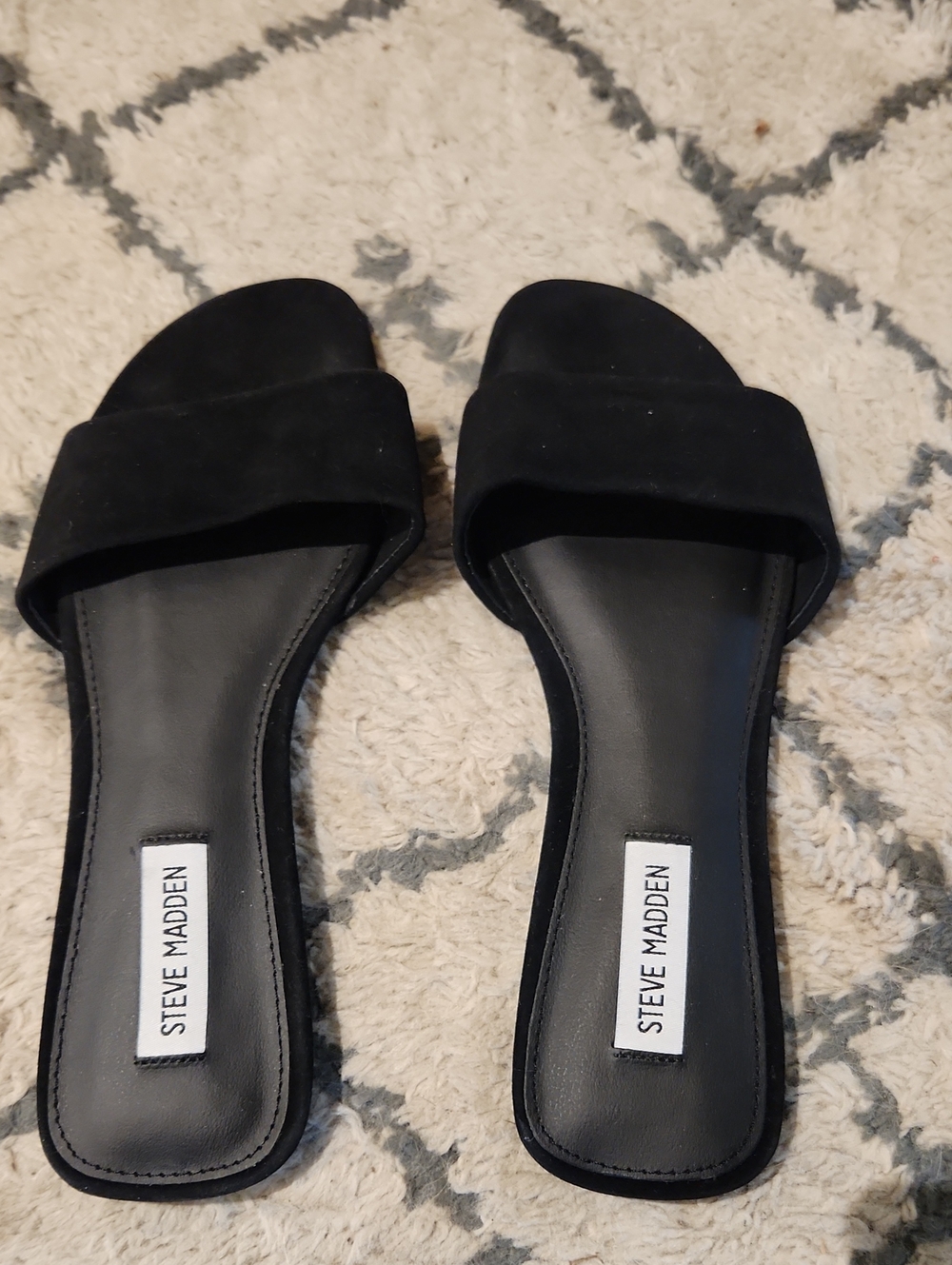 Steve Madden Sandals Slippers Womens Size 9 Black Velvet